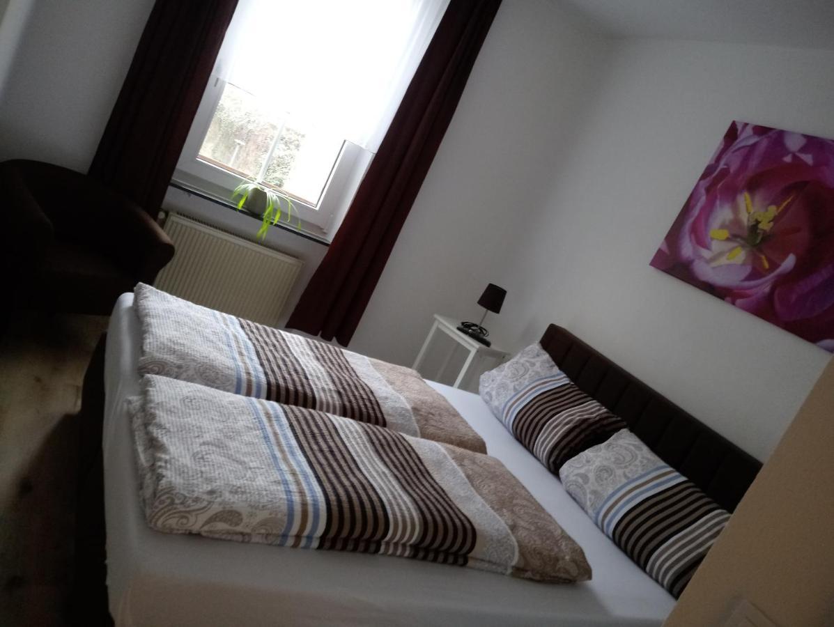 Pension Chapeau-Claque Кохем Экстерьер фото