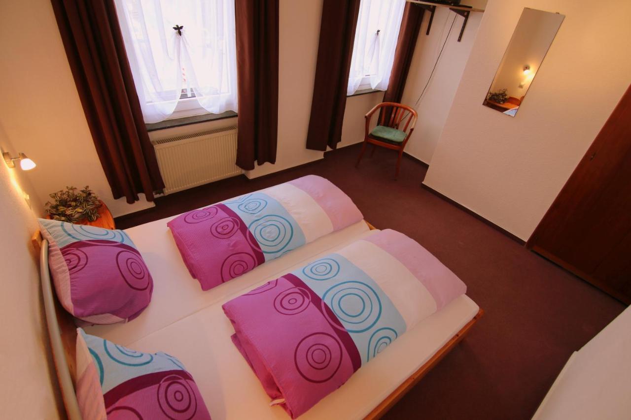 Pension Chapeau-Claque Кохем Номер фото